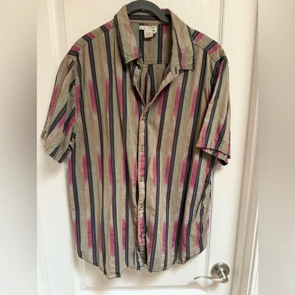 Carbon 2 Cobalt Short Sleeve Button up - Picture 1 of 3